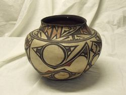 Zuni Olla Pot